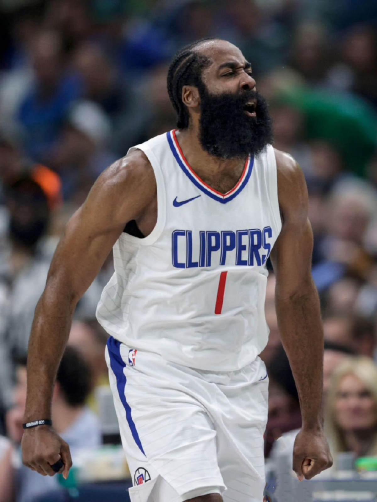 爱游戏官网-哈登加盟篮网新闻发布会