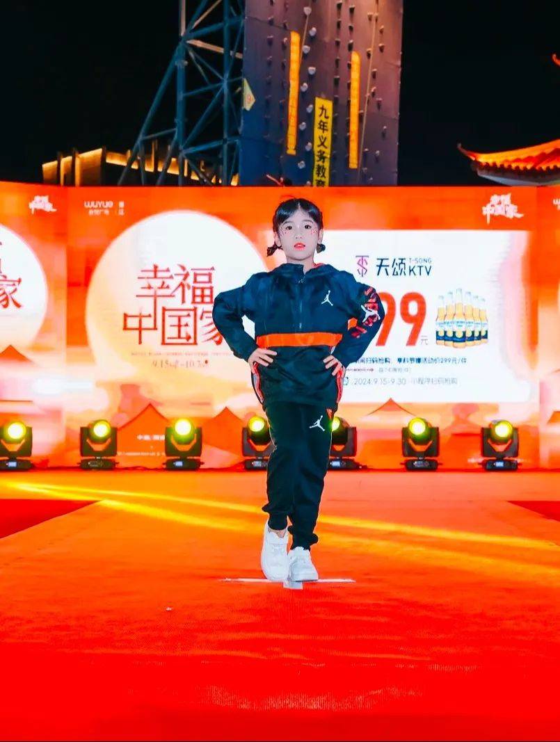 爱游戏APP-加拿大队引发争议！，Rookie官方宣布败北新规观众掌声雷动(加拿大落选赛赛程)