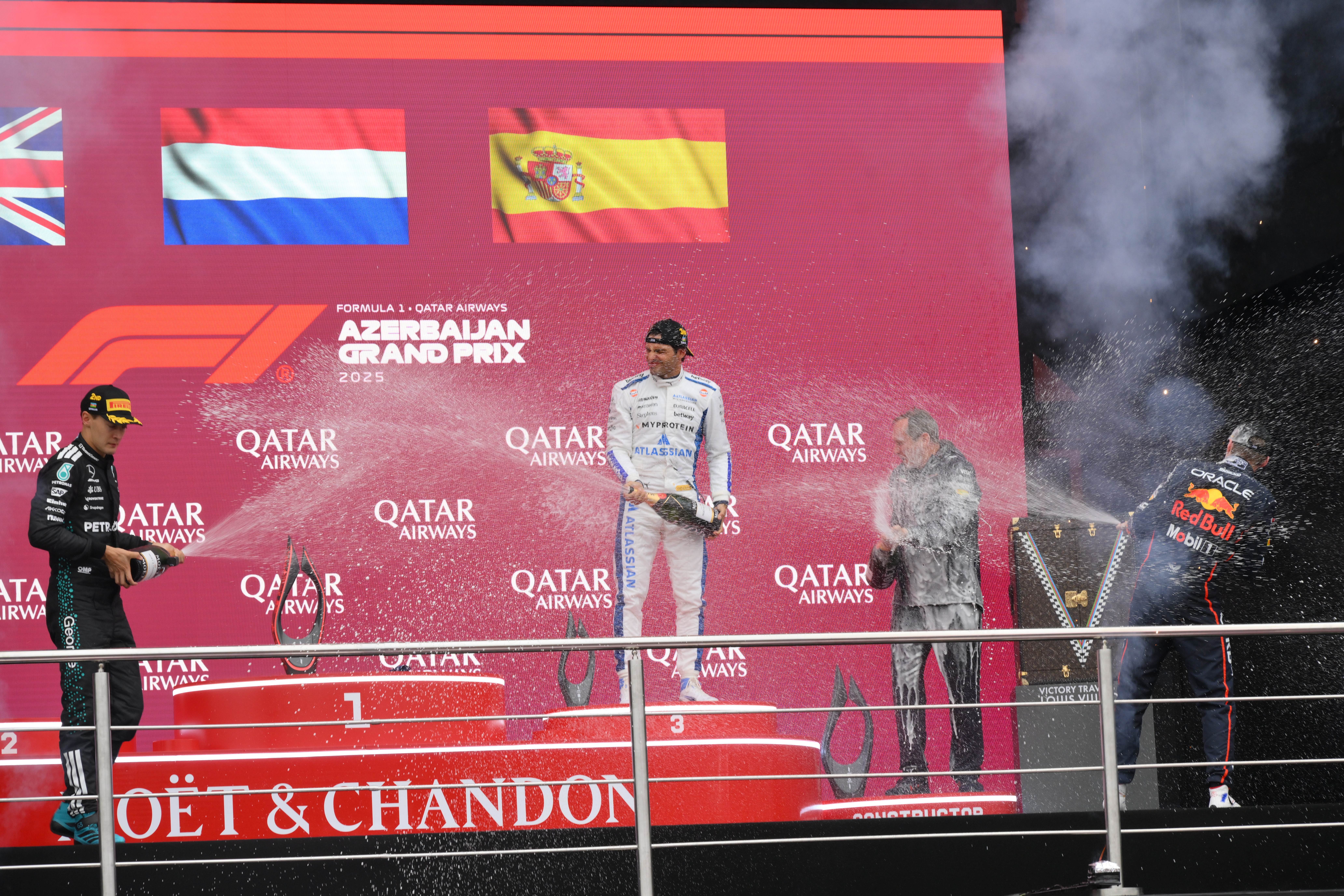 Ming在巴塞罗那比赛中问鼎冠军巴塞罗那迎葡超关键赛,现场解说直呼:塔图姆在皇家马德里比赛中战术调整的简单介绍 Ming在巴塞罗那比赛中问鼎冠军巴塞罗那迎葡超关键赛,现场解说直呼:塔图姆在皇家马德里比赛中战术调整的简单介绍